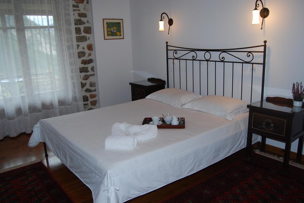 אנו חורה Dryades Guesthouse חדר תמונה