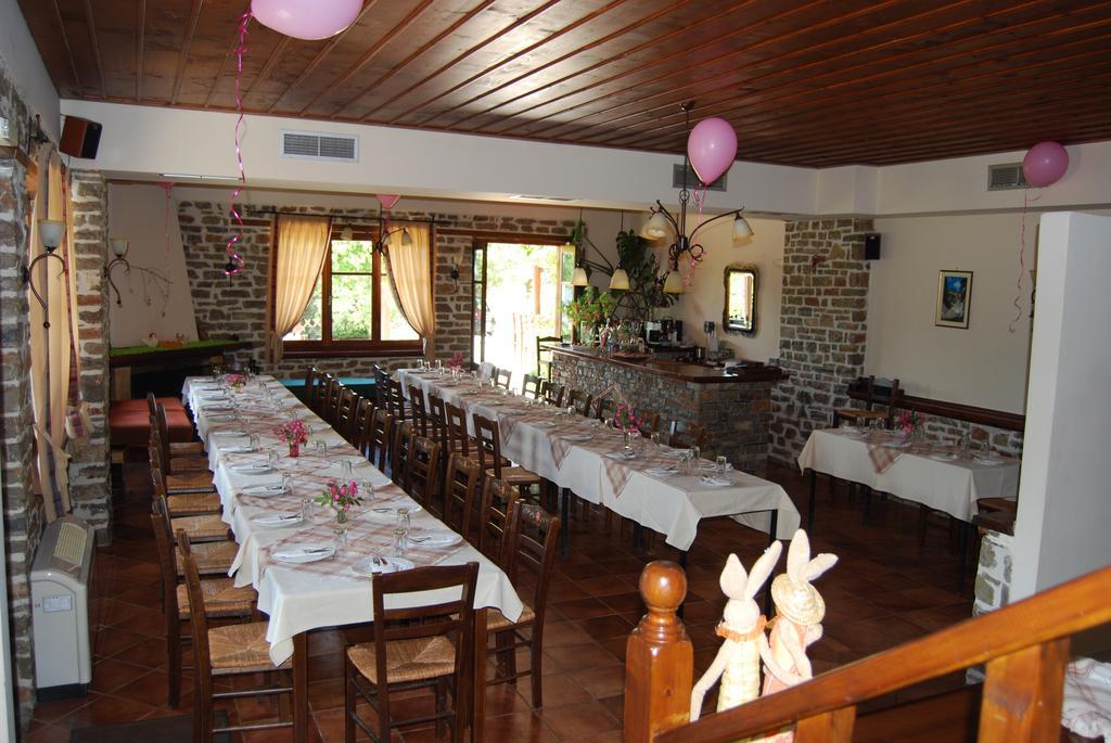 אנו חורה Dryades Guesthouse מראה חיצוני תמונה