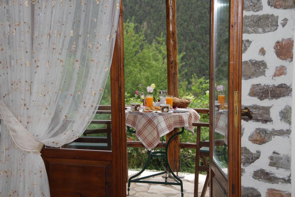 אנו חורה Dryades Guesthouse מראה חיצוני תמונה