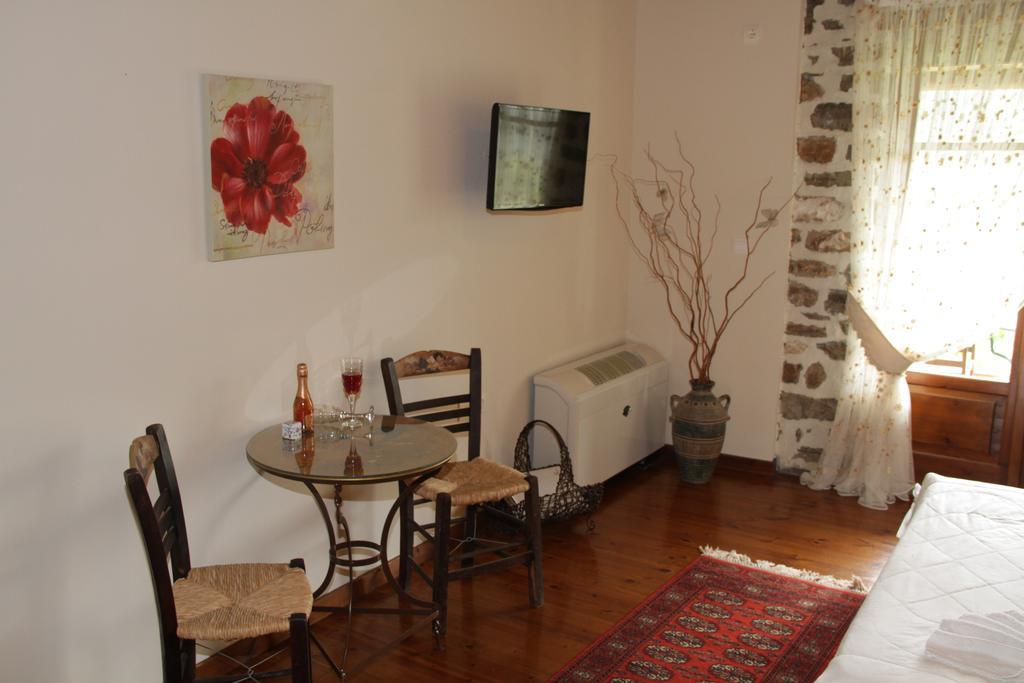 אנו חורה Dryades Guesthouse מראה חיצוני תמונה