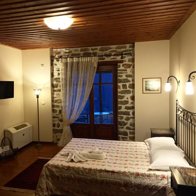 אנו חורה Dryades Guesthouse מראה חיצוני תמונה