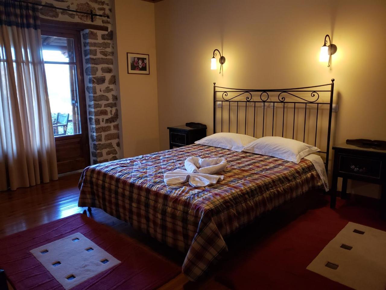 אנו חורה Dryades Guesthouse מראה חיצוני תמונה